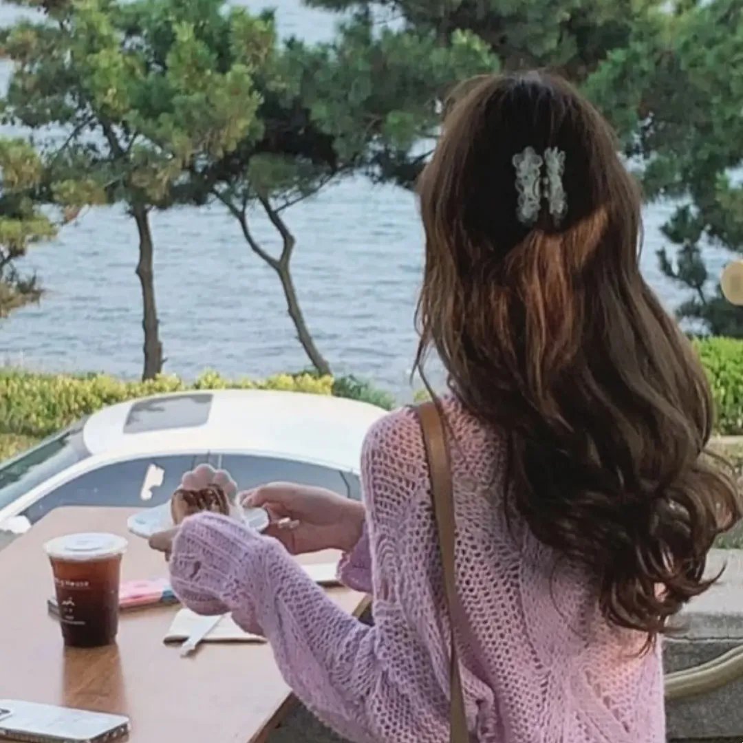荒林艳骨